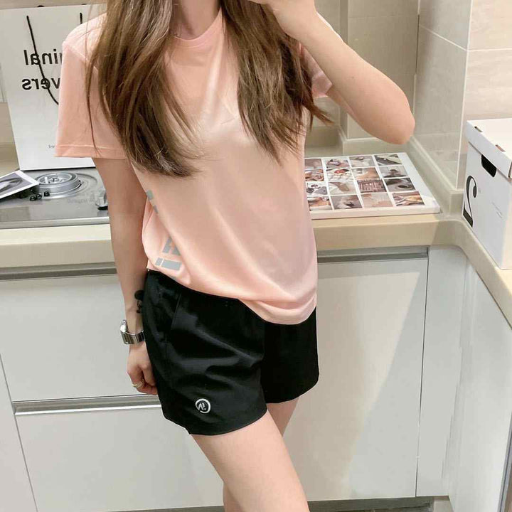 Quick-drying light oxygen exercise suit, women's casual athletic shorts two-piece set.