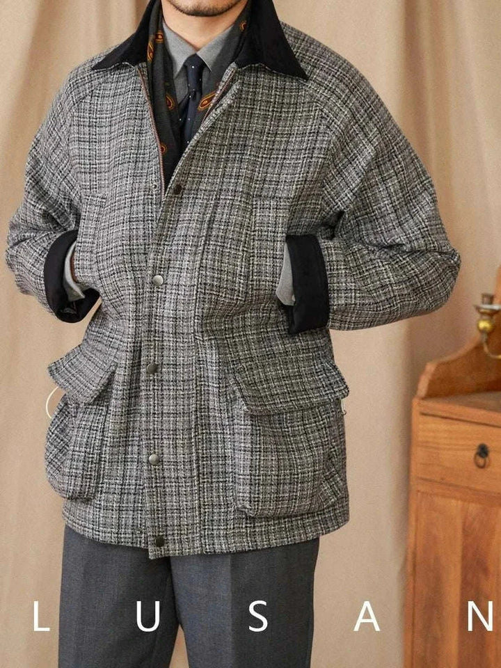 Mr. Lusan 50% wool British vintage jacket with grey tweed pattern and black velvet collar