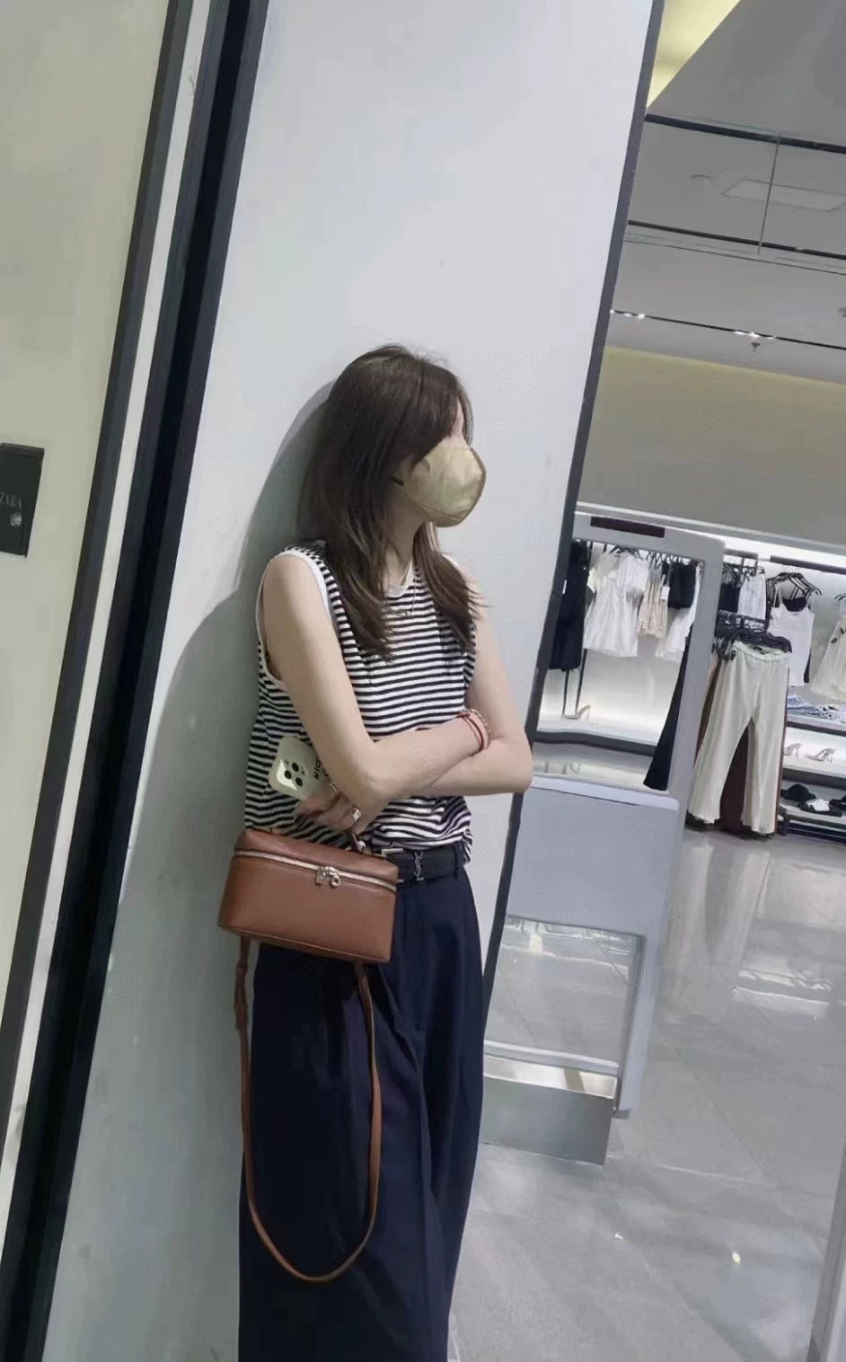 LP19 lunch box bag, leather gigi style handheld Kelly bag, 2026 new single shoulder crossbody makeup box small bag