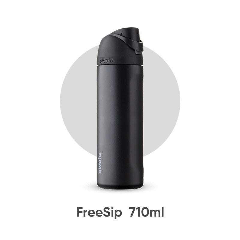 مطارة ماء Owala FreeSip عازلة للحرارة بألوان متنوعة.
