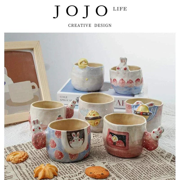 أكواب JOJO يدويّة بتصميم أرنب وألوان باستيلية مع نقوش كواكب وفراولة خزفية لامعة للمشروبات الساخنة والباردة