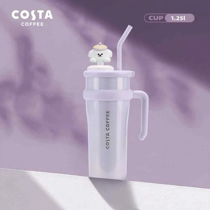 كوب حراري بألوان مبهجة من Costa Coffeeالصور تعرض مجموعة أكواب حرارية من علامة “Costa Coffee” بتصاميم مبهجة وألوان مشرقة مثل الأزرق، الوردي، الأخضر، والأصفر. تأتي الأكواب مع مقبض مريح وغطاء مع شفاطة مرنة،اكواب كوستاCostaرفعةكوب حراري بألوان مبهجة من Costa Coffee