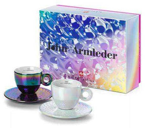 طقم أكواب Espresso من illy Art Collection بألوان Iridescent.
