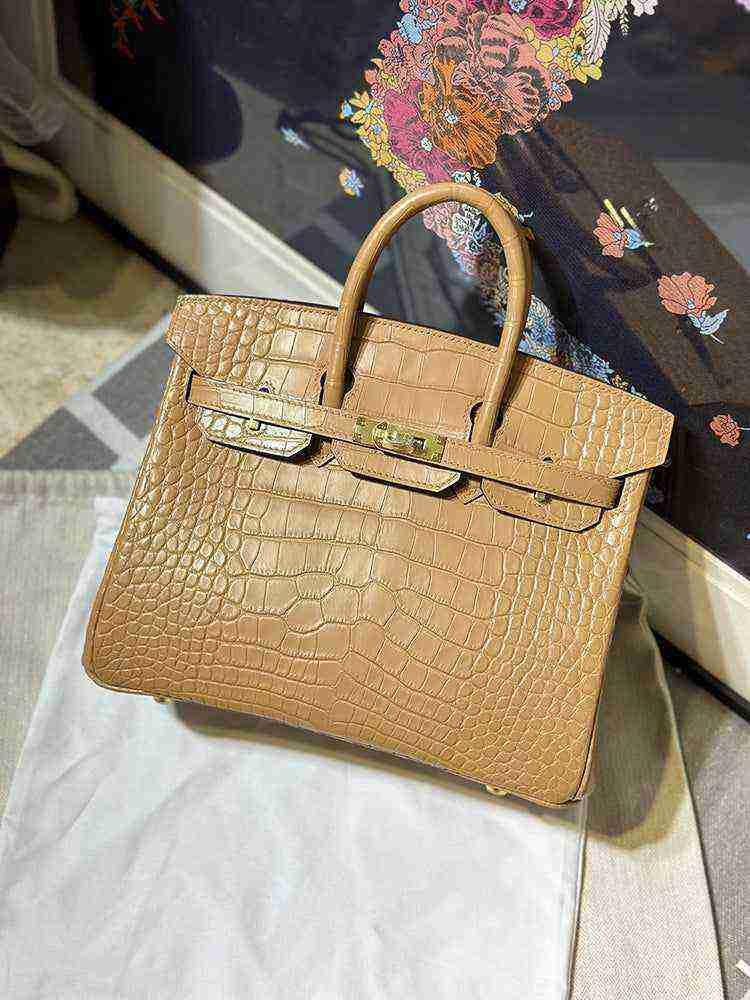 حقيبة فاخرة بتصيم  Birkin - نقشة جلد التمساح - جودة صينية عالية.