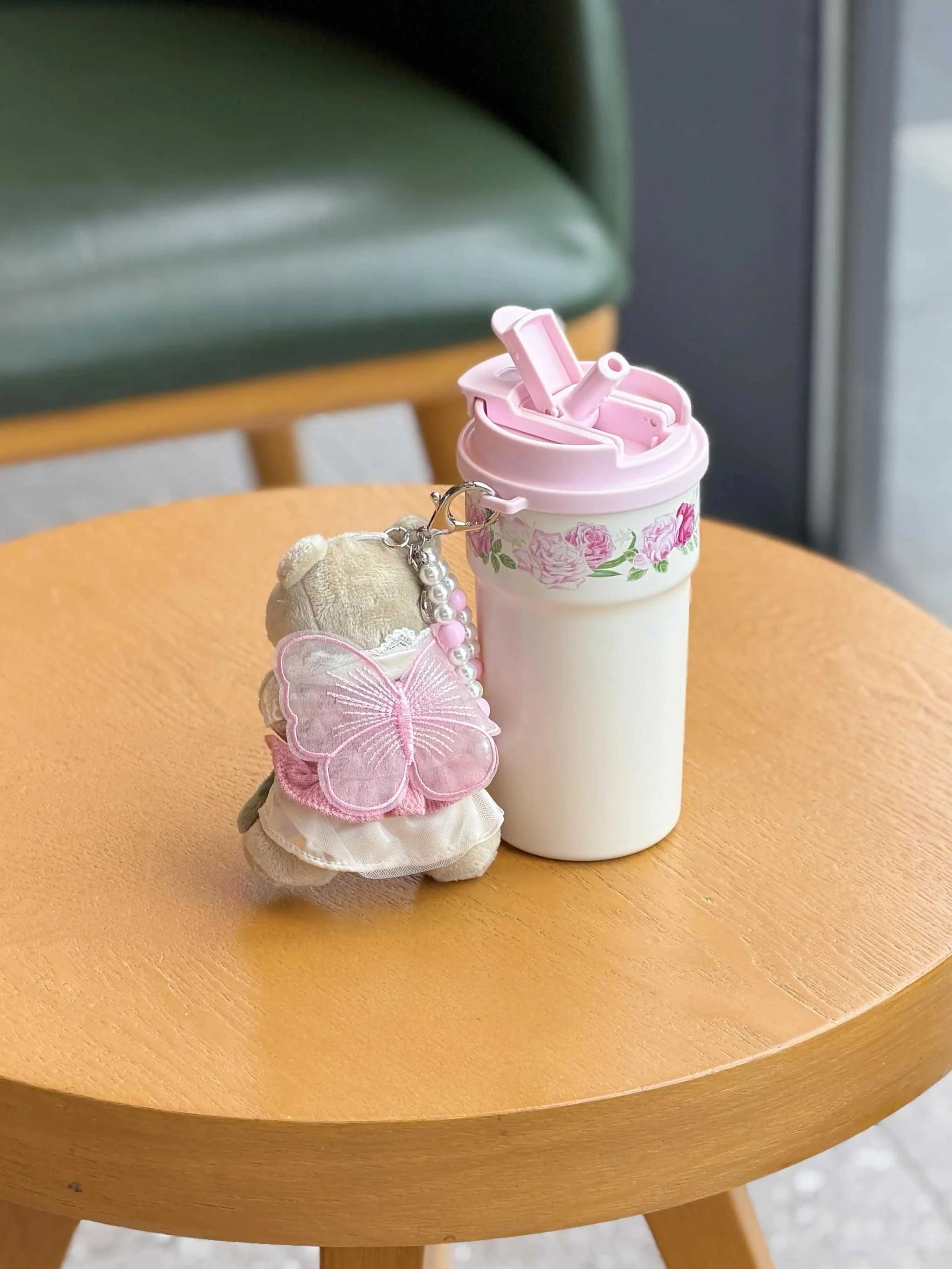 كوب Starbucks ستيل 316L وردي بنقشة الورد مع تعليقة Bear.