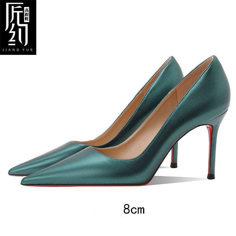 Christiana حذاء Stilettos نسائي كلاسيك بلون أخضر زمردي وكعب أحمر فاخر.