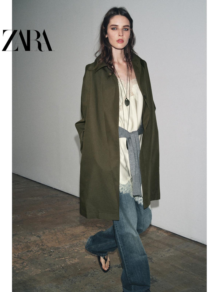 معطف ترنش بسيط مقاوم للماء من سلسلة ZW النسائية لخريف ZARA2025 الجديدة بلون زيتوني مع ياقة كلاسيكية