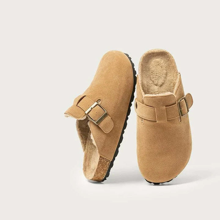 شبشب دلشونغ 2025 كيرك بلون ترابي ناعم ببطانة فرو دافئة ونعل مطاطي للثبات والراحة