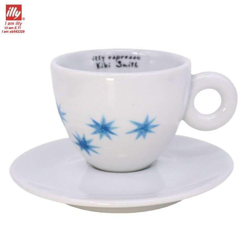 طقم Espresso Cups من illy بتصميم Kiki Smith الفني.