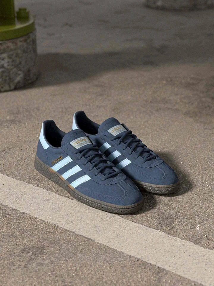 Adidas | أديداس حذاء HANDBALL SPEZIAL كلاسيك جلد سويد أزرق مع نعل مطاطي بلون العسل للجنسين