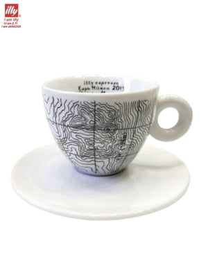 طقم أكواب Espresso من illy Art Collection بتصاميم فنية.