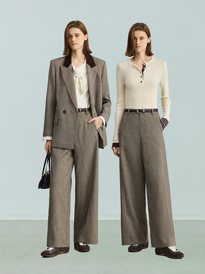 Two women wearing Elite suit LILY2025 autumn retro corduroy high-end women's suits, styled with classic tops and wide-legged pants.