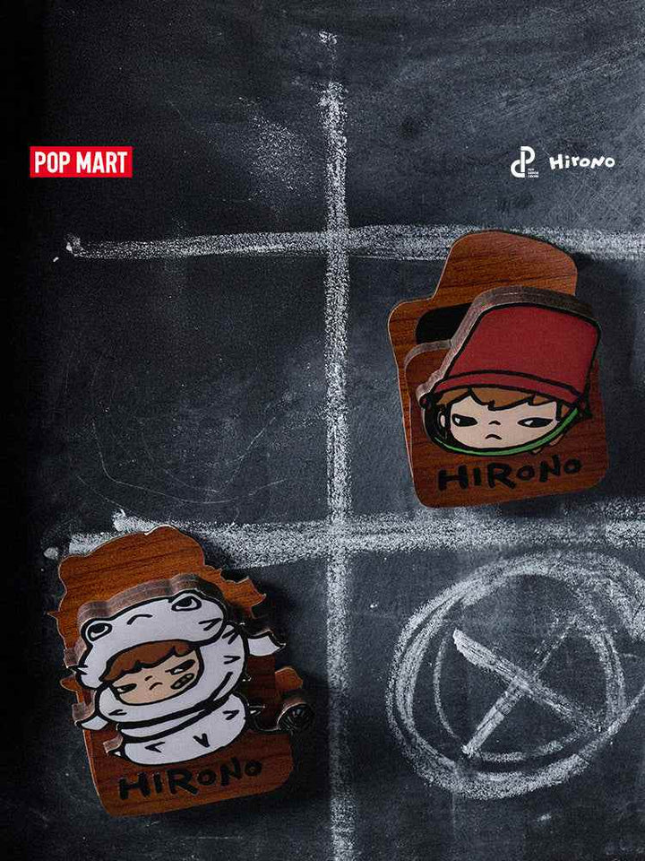 مجموعة مغناطيسات ثلاجة Pop Mart Hirono Echo Series بتصميمات شخصيات Hirono اللطيفة.