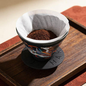 قمع تقطير Hario V60 سيراميك إصدار خاص - أسود.