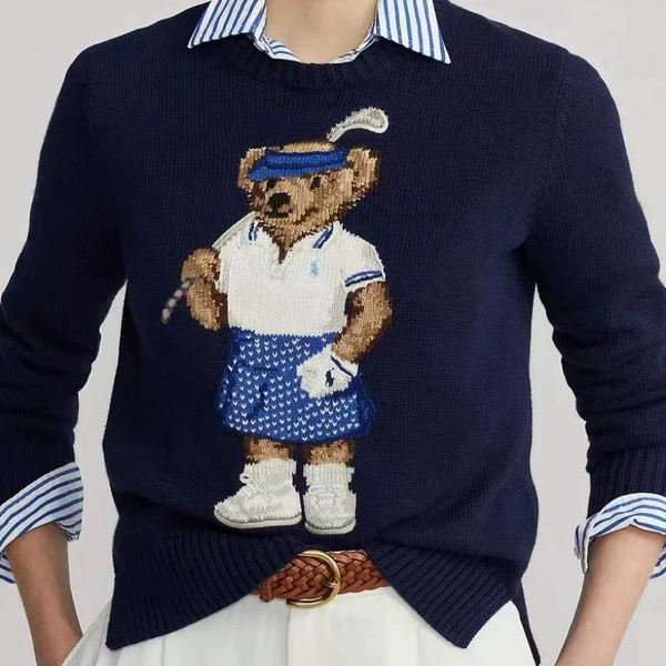 polo Bear كنزة قطنية أنيقة تضم رسمة دب مطرزة وتفاصيل فريدة