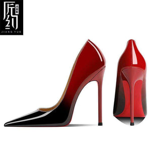 Christiana حذاء كعب عالي Stiletto بتدرج ألوان أنيق وجذاب.