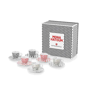 illy Coffee مجموعة من أكواب الإسبريسو من مجموعة "إيلي آرت كولكشن بتصميم الفنانة منى حاطوم.