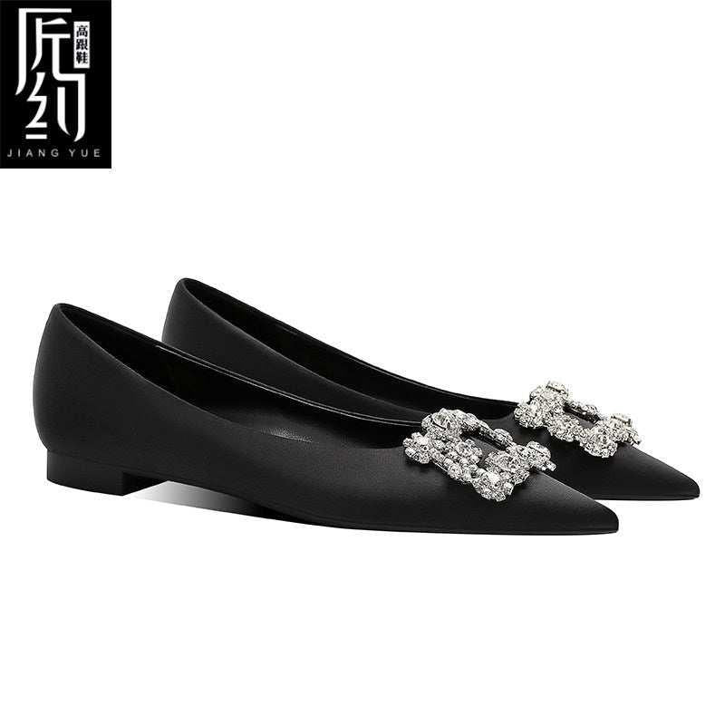 Christiana حذاء Flat نسائي أسود مزين بـ Crystal Buckle فخم.