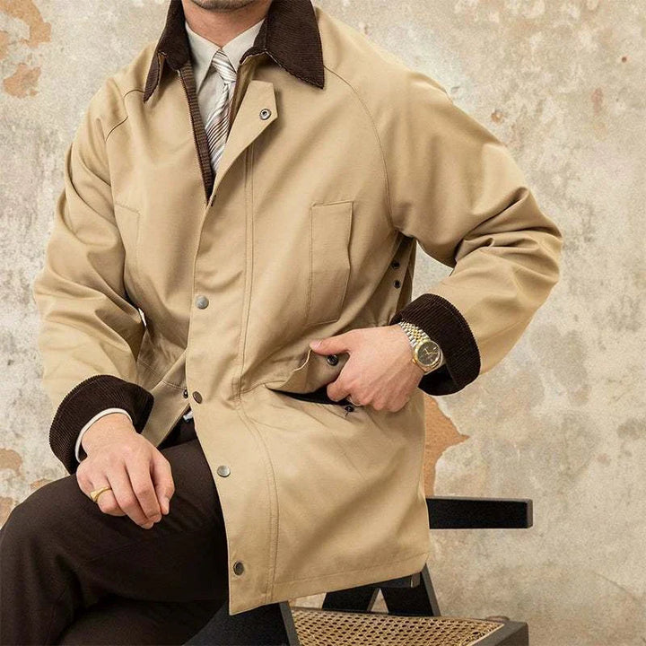 Mr. Lusan Casual Gentleman جاكيت بيج بأساور وياقة مخملية على رجل يرتدي ساعة ذهبية
