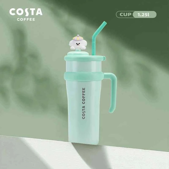 كوب حراري بألوان مبهجة من Costa Coffee&gt;الصور تعرض مجموعة أكواب حرارية من علامة “Costa Coffee” بتصاميم مبهجة وألوان مشرقة مثل الأزرق، الوردي، الأخضر، والأصفر. تأتي الأكواب مع مقبض مريح وغطاء مع شفاطة ماكواب كوستاCostaرفعةكوب حراري بألوان مبهجة من Costa Coffee