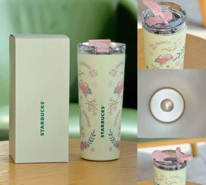كوب Starbucks بنقشة Floral ولون أخضر ربيعي.