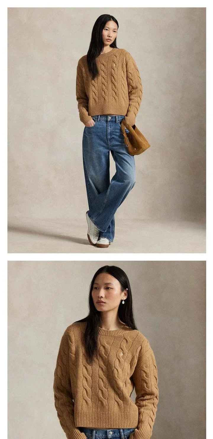 سترة نسائية من Ralph Lauren بنقشة ضفائر بلون الكاميل للشتاء أنيقة ومريحة