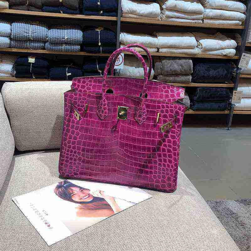 شنطة Birkin نسائية فاخرة بنقشة جلد التمساح  – جودة صينية عالية.