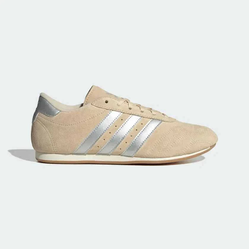 adidas taekwondo shoes أديداس سنيكرز تيكواندو.