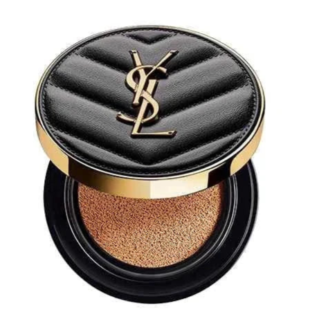 مجموعة YSL Cushion Foundation الفاخرة.