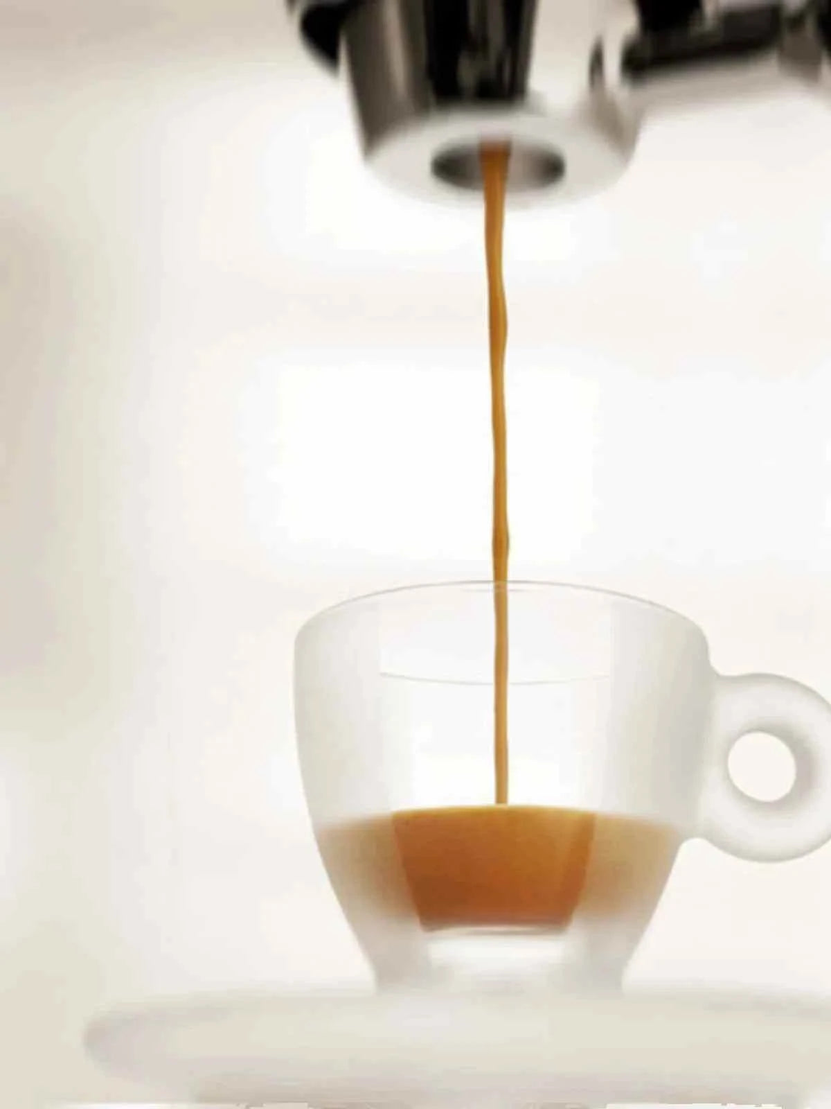 Limited edition illy  مجموعة مصممة لجعل تجربة شرب القهوة في المنزل مميزة..