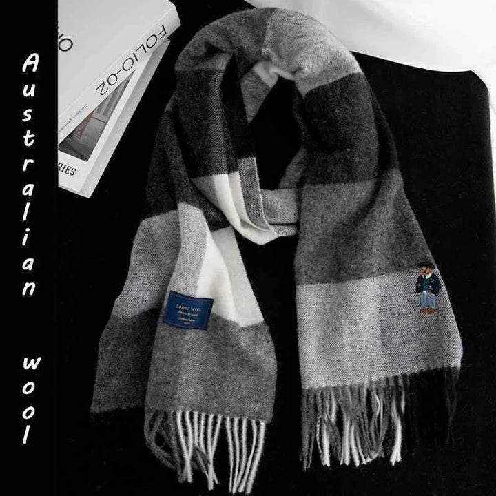 وشاح من صوف أسترالي تقليدي بنقشة مربعات رمادية مع شعار دب UK order bear للرجال والنساء