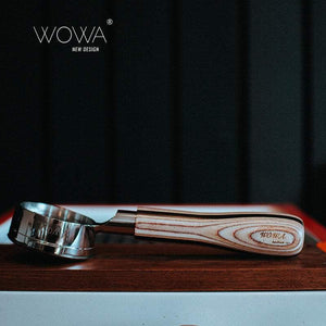 WOWA Portafilter بمقبض خشبي فاخر وتصميم أنيق.