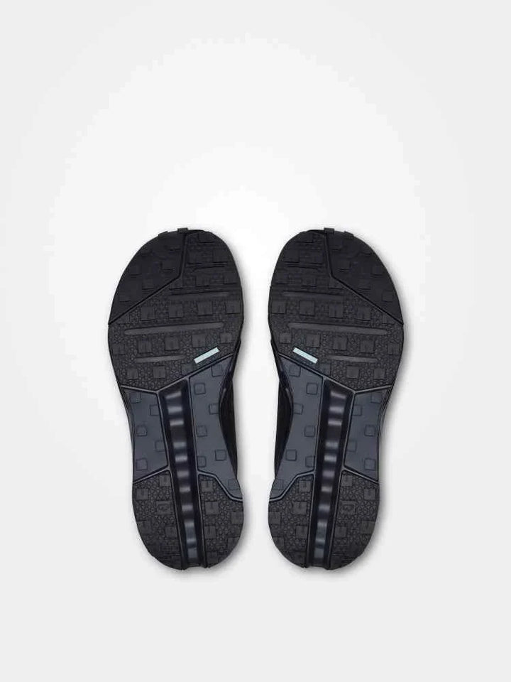 نعل حذاء On's Cloudhorizon Waterproof التنزه مقاوم للماء مع توسيد مريح للنساء
