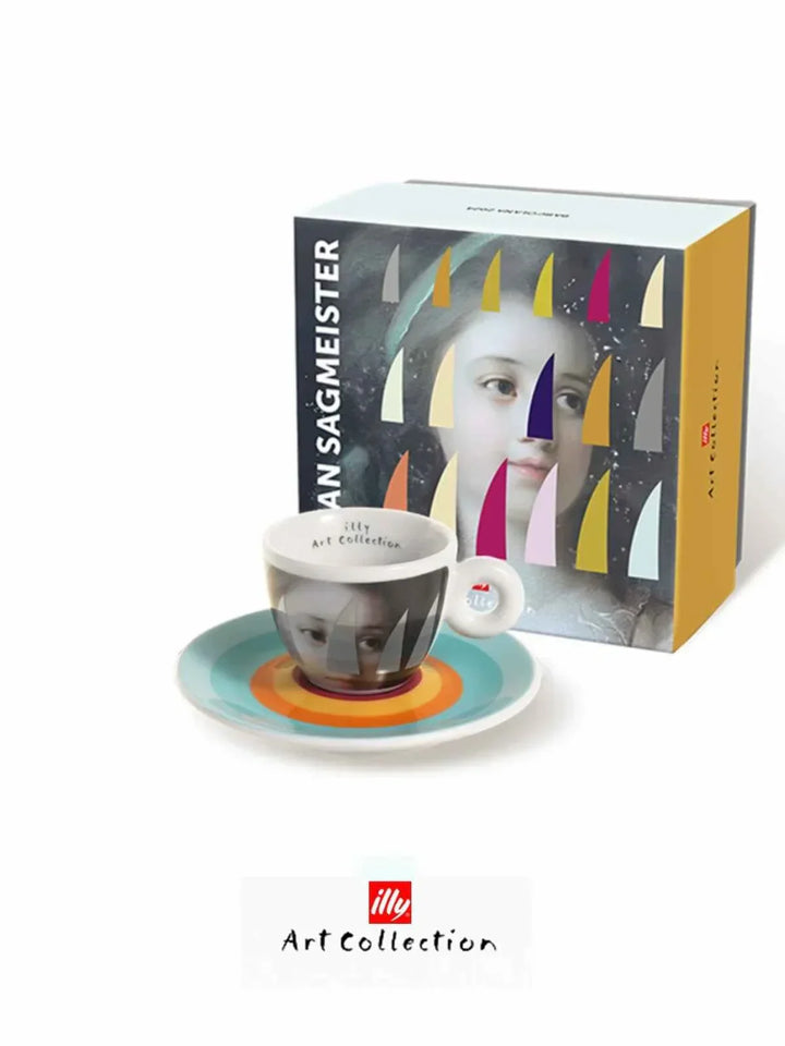 Illy Coffee كوب إسبريسو مصمم من ستيفان ساغميستر للاحتفال بسباق باركولانا، جزء من مجموعة إيلي الفنية.