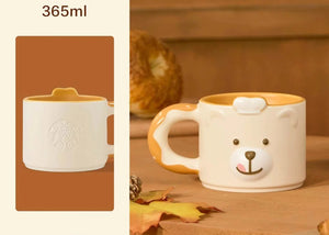 مجموعة Starbucks Fall Collection بتصاميم الدب والألوان الخريفية.