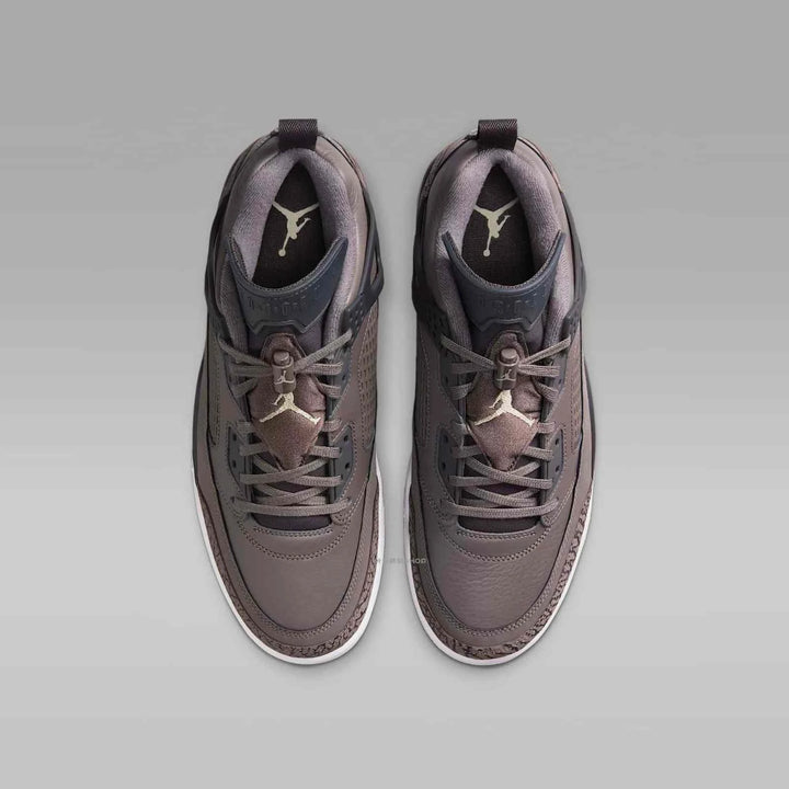 Nike Jordan Spizike men's shoes in khaki stone, anthracite, medium ash, and rattan colors, featuring leather and synthetic upper with durable rubber sole.