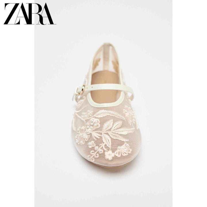 ZARA 2025 أحذية نسائية باليه مسطحة نسيج شبكة تطريز لؤلؤ أبيض.