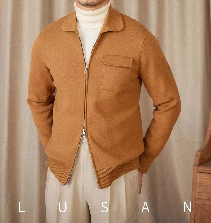 Mr. Lu San's slim British light cardigan jacket in beige with zipper and chest pocket