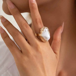 خاتم نسائي بتصميم Baroque Pearl عتيق وألوان متعددة.