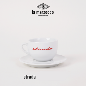 طقم أكواب قهوة La Marzocco بتصاميم وشعارات متنوعة.