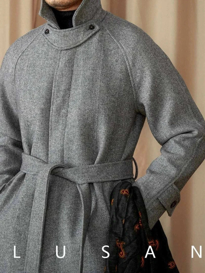Mr. Lusan British Slim Jacket جاكيت رجالي رمادي بخامة صوفية أنيقة بحزام خصر وياقة قابلة للإغلاق