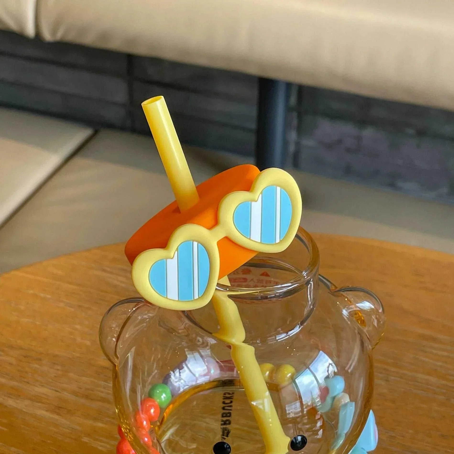 Starbucks cup bear glass straw cup.