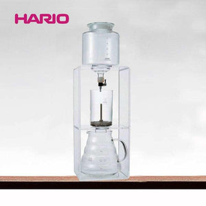 أداة تحضير القهوة المقطرة Cold Brew من Hario بتصميم أنيق.