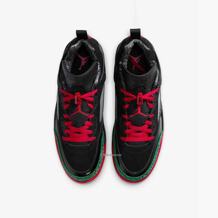 Nike JORDAN SPIZIKE LOW men's shoe, black with classic green, white, varsity red accents, blending five iconic Jordan elements.