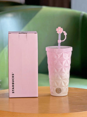 كوب Starbucks Tumbler وردي بتصميم Diamond ومصاصة Sakura.