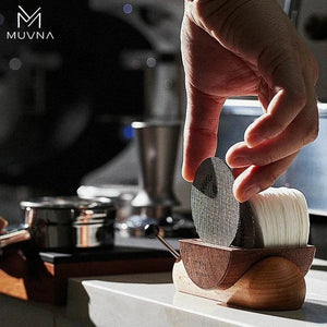 منظم فلاتر القهوة من MUVNA بتصميم Snail خشبي أنيق.