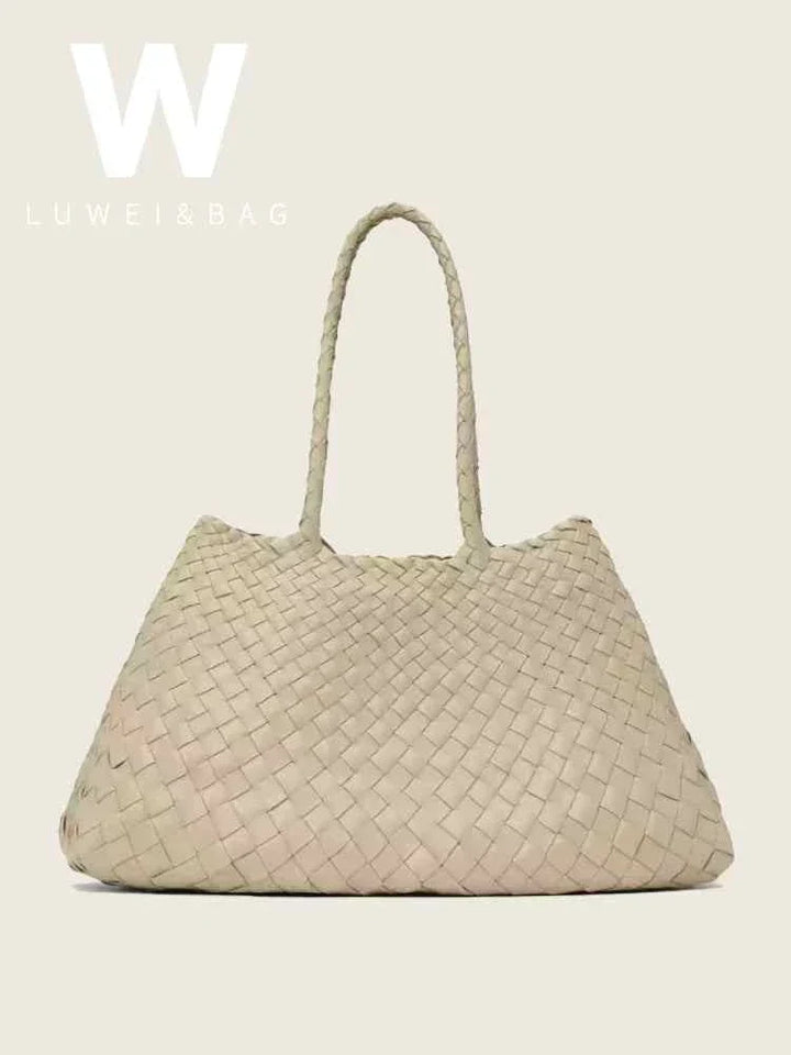 Dragon woven حقيبة يد نسائية من الجلد الطبيعي بتصميم مجدول يدوي بلون عاجي بحجم عملي وحزام كتف طويل