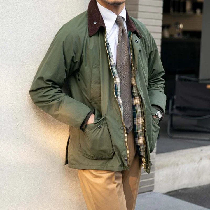 Mr. Lusan Jacket retro windproof hunting suit with olive exterior, brown velvet collar, plaid lining, and practical front pockets