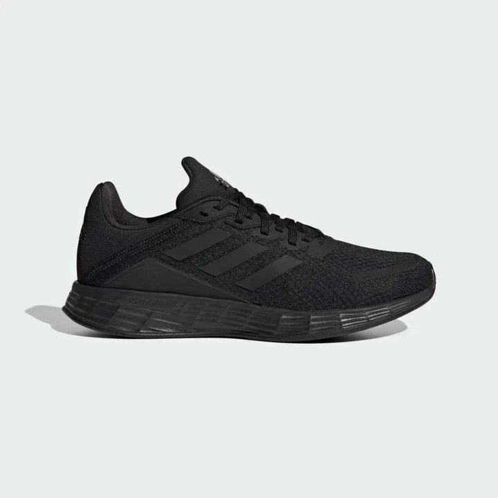 Adidas أديداس حذاء DURAMO SL شبكي أسود للجري والتدريب بخفة وتهوية عالية وتصميم ثلاث خطوط نعل مطاطي مقاوم للانزلاق