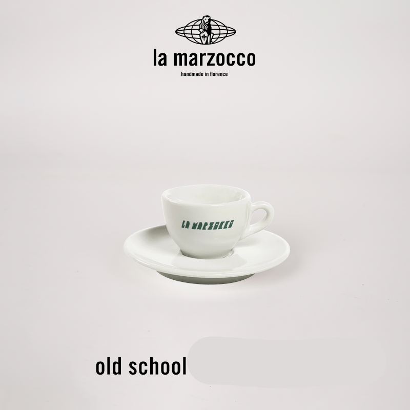 طقم أكواب قهوة La Marzocco بتصاميم وشعارات متنوعة.